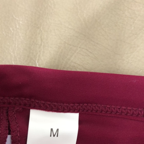 Bikini Top Maroon Colour Size Medium - Picture 7 of 7